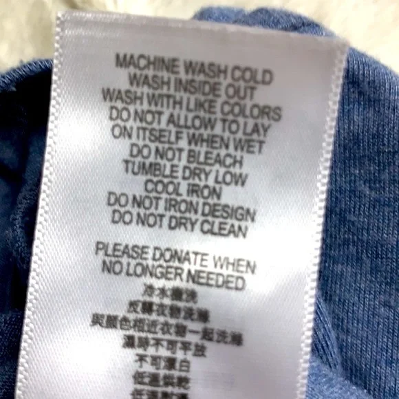 Levi’s Logo Tee 3T - Picture 8 of 8